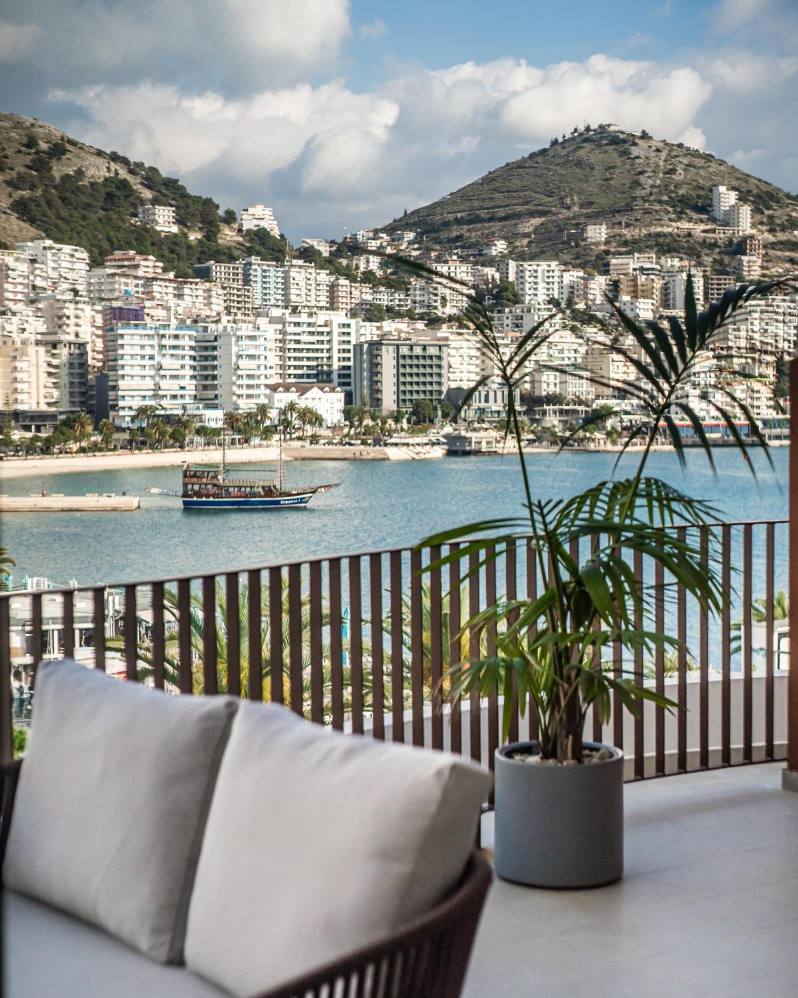Hotel Vale Sarandë Exterior foto